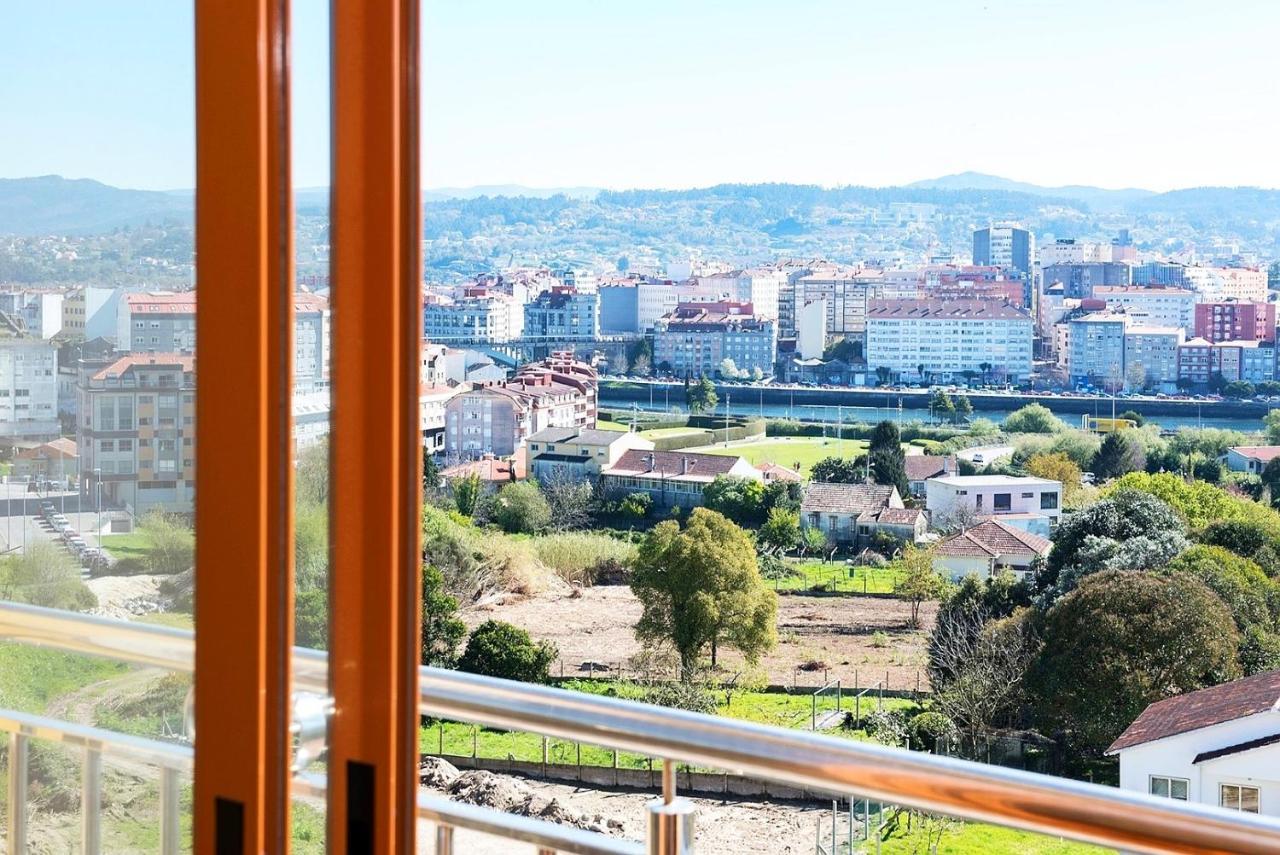 Apt Soleado Y Silencioso - Garaje- A 17 Min Andando Del Centro De Понтеведра Экстерьер фото
