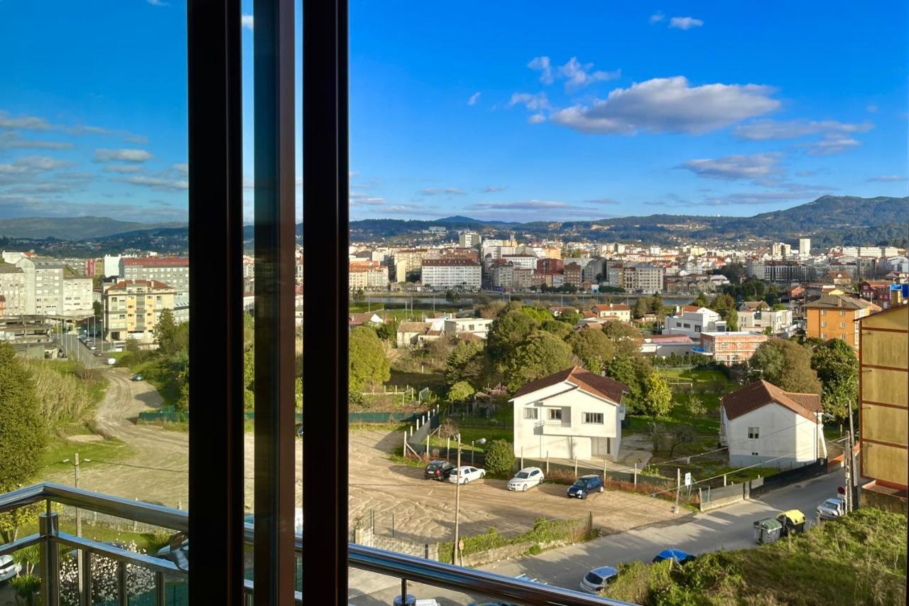 Apt Soleado Y Silencioso - Garaje- A 17 Min Andando Del Centro De Понтеведра Экстерьер фото